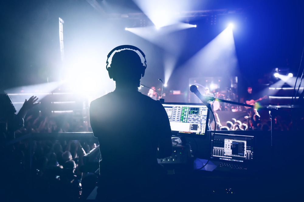 Clubbing Reinforced: SR for Clubs in Florida